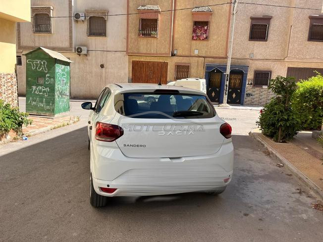 dacia sandiro en belle état
