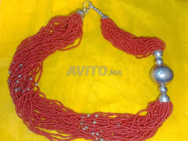 Colliers Antiques - 2