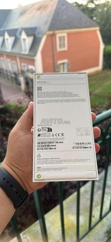 iPhone 17 Pro Max Silver 256 scellé dans sa boîte - 2