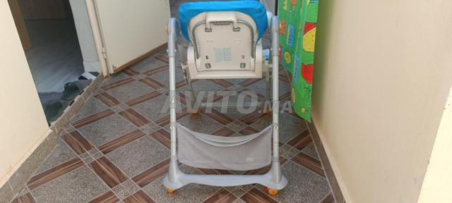 Chaise haute pour bébé - 2
