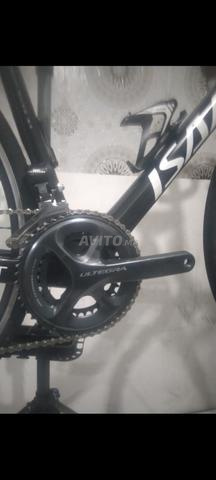 Vélo carbone ISAAC - 2