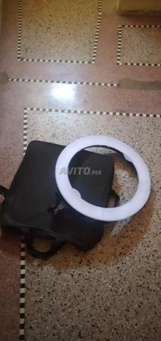 Ring Light LED Professionnel Grand Format - 2