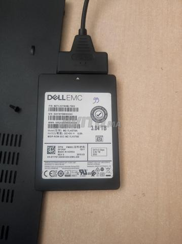Lot de disques durs SSD Dell 4TB, état 99%