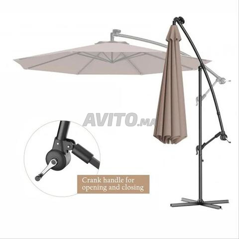 Parasol Déporté Rond 3M Taupe-Manivelle - 2
