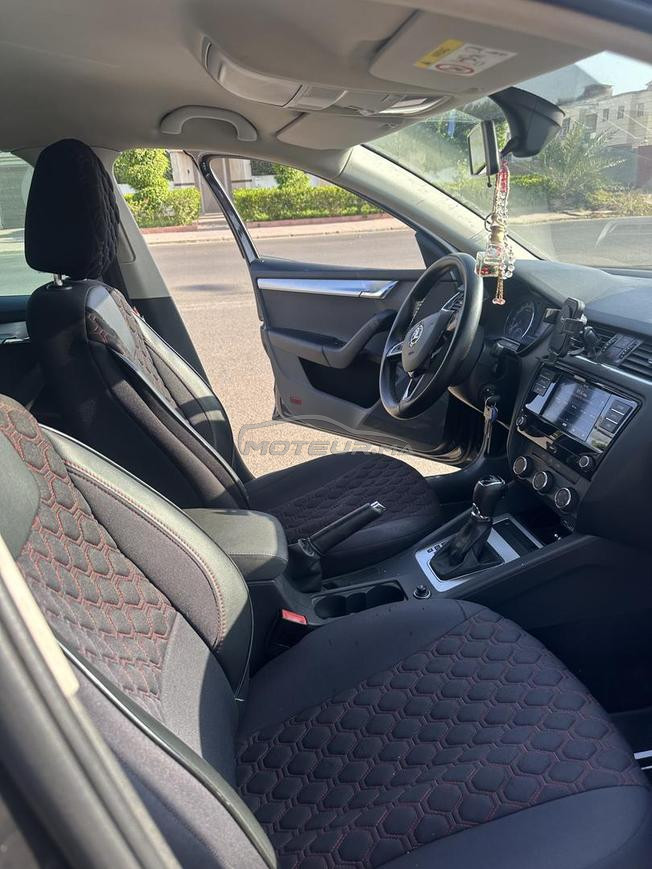 SKODA OCTAVIA 
