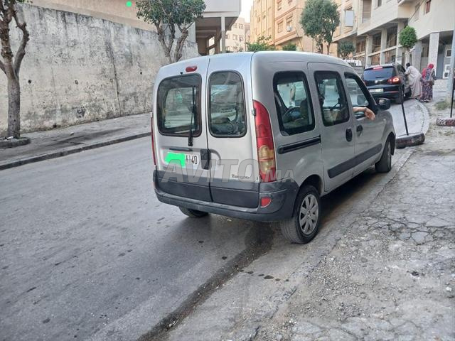 كـانـغـو لا تـزال جـديـدة 2010/11 بـسـعـر 97000 - 2