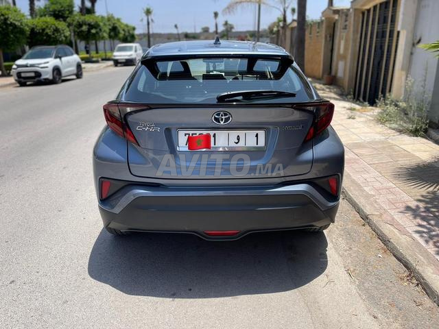 Toyota C-HR - 2
