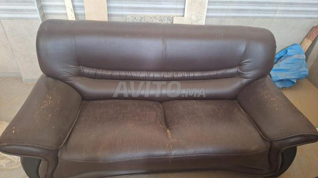 Canapé en cuir marron à vendre, prix négociable - 2