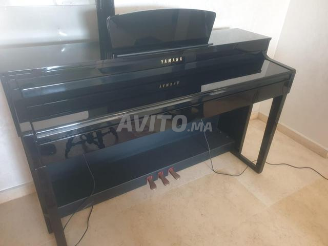 Yamaha CLP 430 - 2