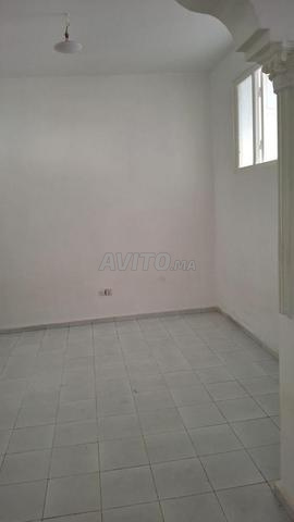apart chanmbre salon cuisine salla de bain - 2