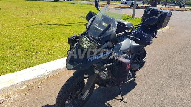 GS1250 تريبل بلاك - 2