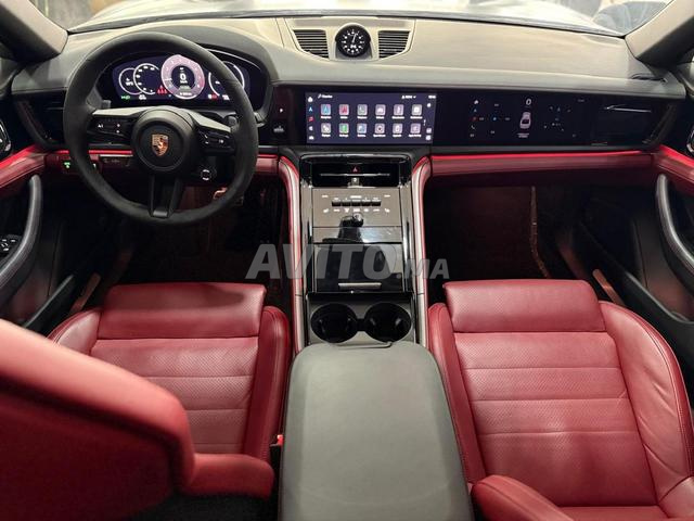 Porsche Panamera 4 E-HYBRIDE