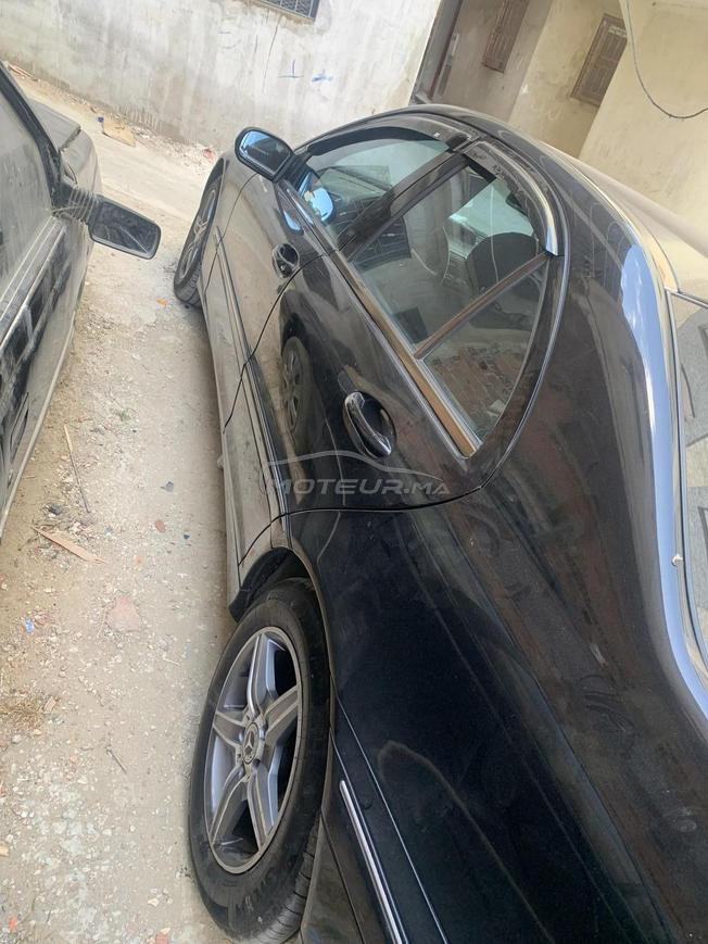 Mercedes-Benz 220 Diesel Automatique 2001 à Tanger