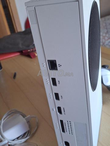Xbox Series S deux manettes avec compte GTA 5 - 2
