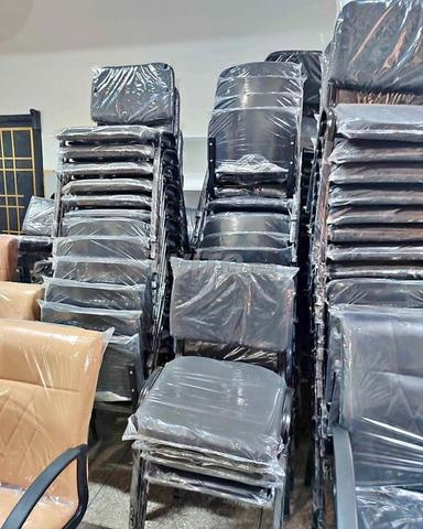 🪑Chaises Polyvalentes Alliant Confort et Élégance - 2