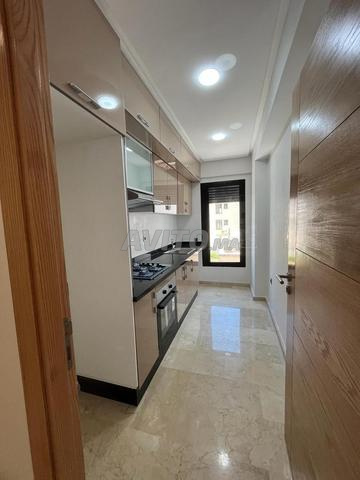 Appartement à louer 58 m² à Casablanca - 2