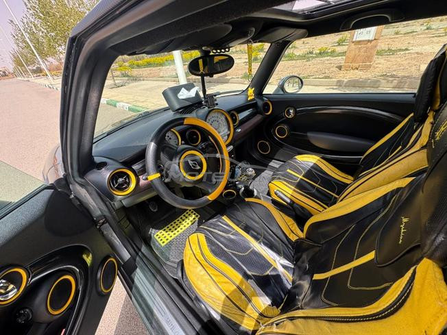 Mini Cooper 2010 Diesel dédouanée2013 Très B État