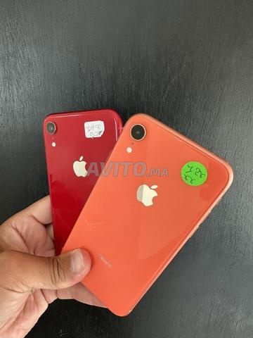iPhone XR 64 officiel 88 état - 2