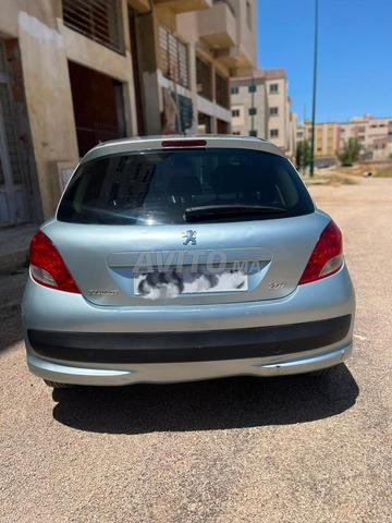 Peugeot 207 - 2