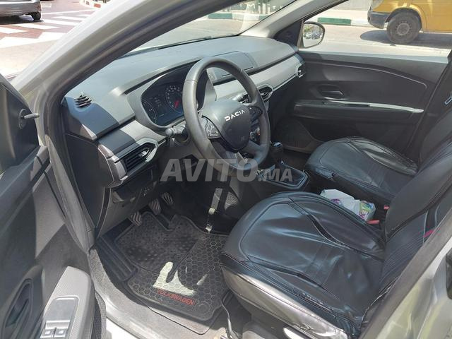 Dacia Logan diesel à Laâyoune - 2