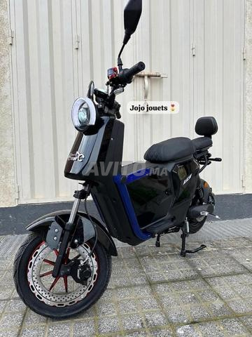 Vélo électrique Emove U3 haute performance 2000W - 2