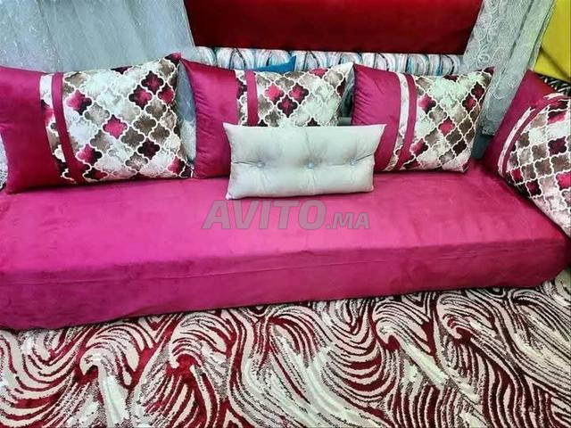 😍 3 Mèches de rideaux 2 mètres et 9 coussins prêts juste pour 500 dh