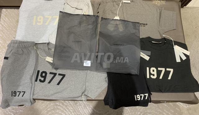 Ensemble Essentials original neuf taille S/M✅ - 2