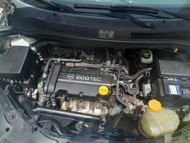 opel corsa essence ⛽️ 2009 km119000 