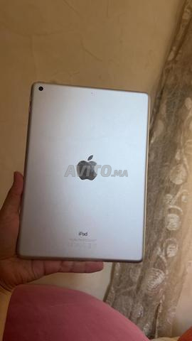 iPad 5ème génération 128GO - 2