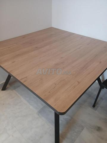 Table et chaises - 2