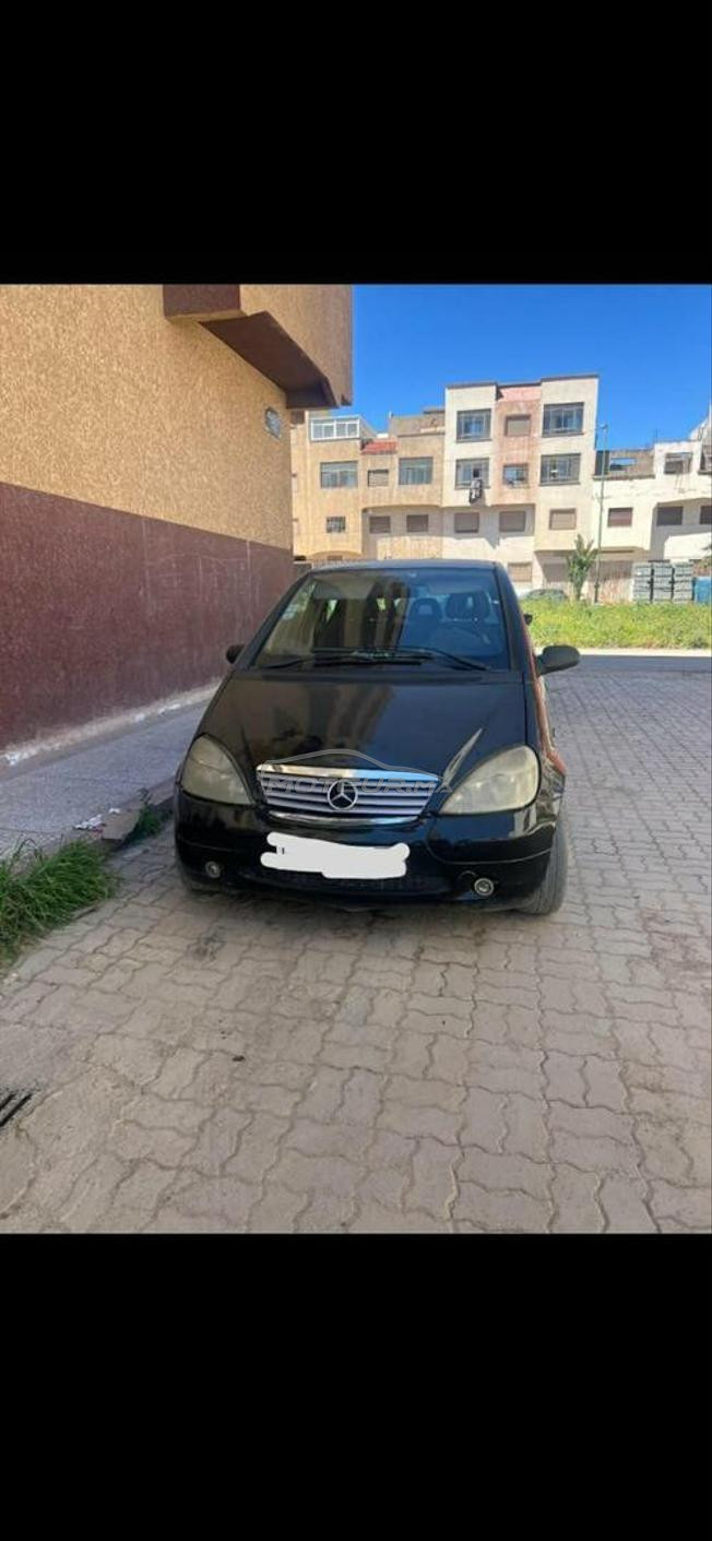 سيارة للبيع 