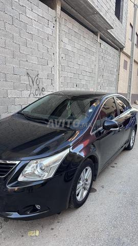 Toyota Avensis Diesel Manuelle 2012 à Laâyoune - 2