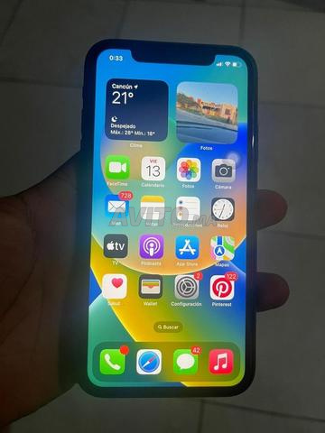 iPhone 12 bon état - 2