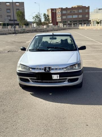 Peugeot 306 Essence Manuelle 1999 à Oujda