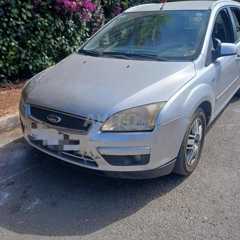 🚗 Ford Focus II Break 1.8 TDCi 115Ghia 