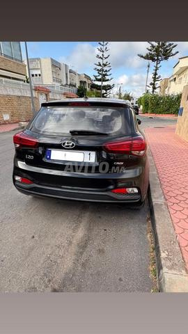 Hyundai i20 noir - 2