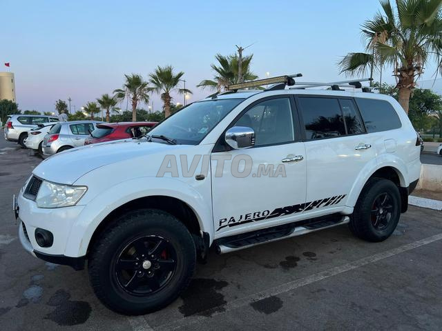 Mitsubishi Pajero Diesel Manuelle 2011 à Agadir - 2