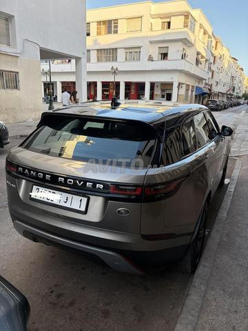 Range Velar peu de kms à saisir