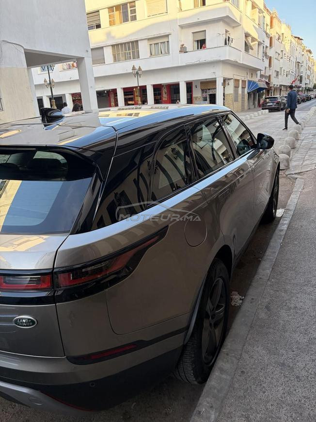 Range Velar peu de kms à saisir 