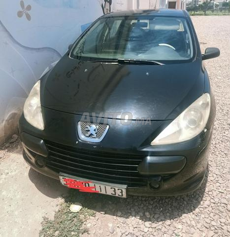 Peugeot 307 Essence Manuelle 2007 à Agadir - 2