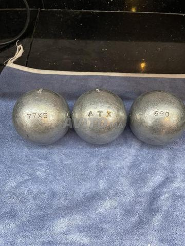 Vends triplette de boules de pétanque ATX 680/74