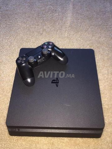 PS4 Slim 500GB propre (Tout d'origine) Pack Top Jeux - 2