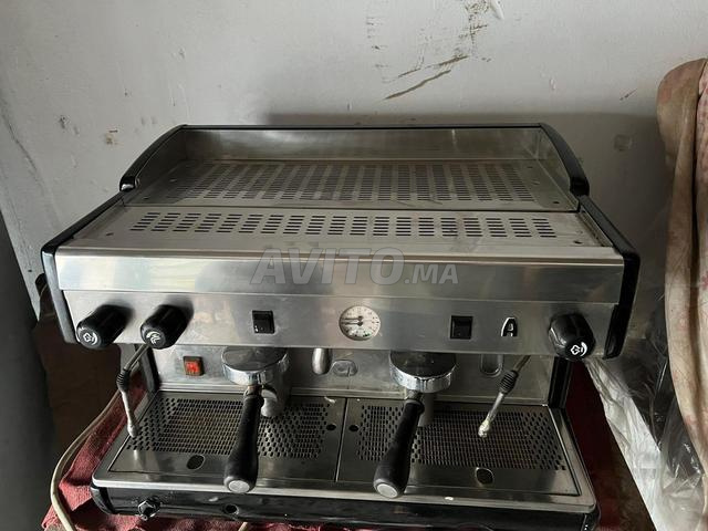 Machine à café WEGA - 2