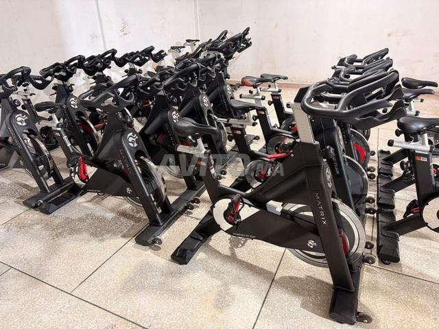 Vélo de spinning professionnel