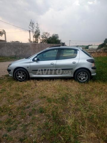 Peugeot 206 Diesel Manuelle hdi 2001 à Casablanca - 2