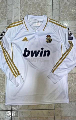Tenue Ozil 2010/2011 - 2