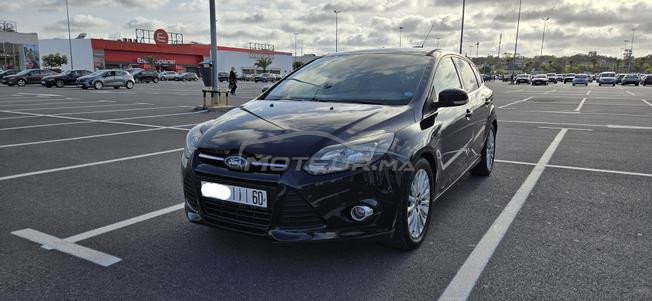 ford focus titanium 