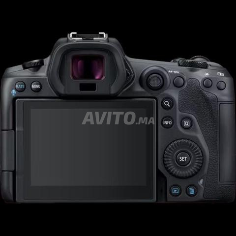 Canon EOS R5 plus RF 24-105mm f/4 L IS USM