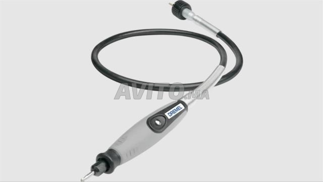 DREMEL 3000 plus de 15 accessoires - 2
