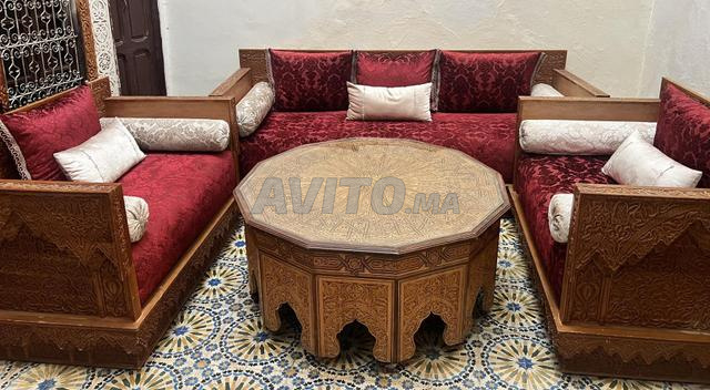 Salon Marocain avec Grande Table - 2